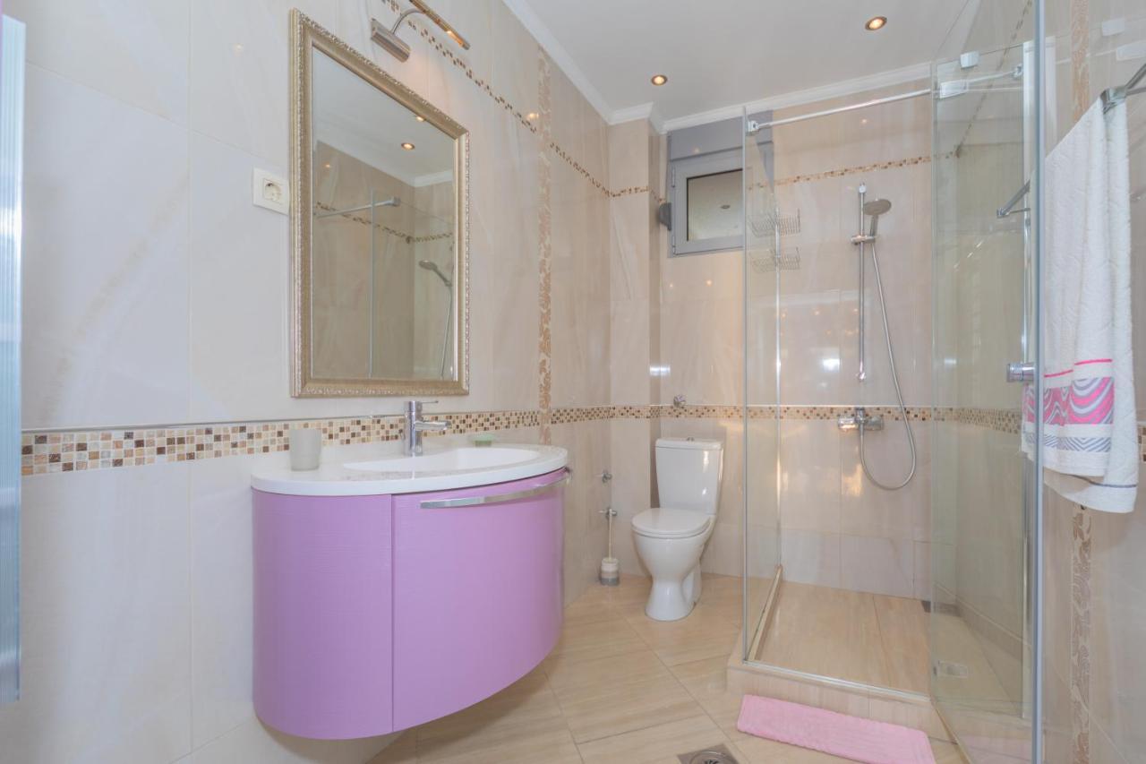 Villa Montenegrina Petrovac ภายนอก รูปภาพ