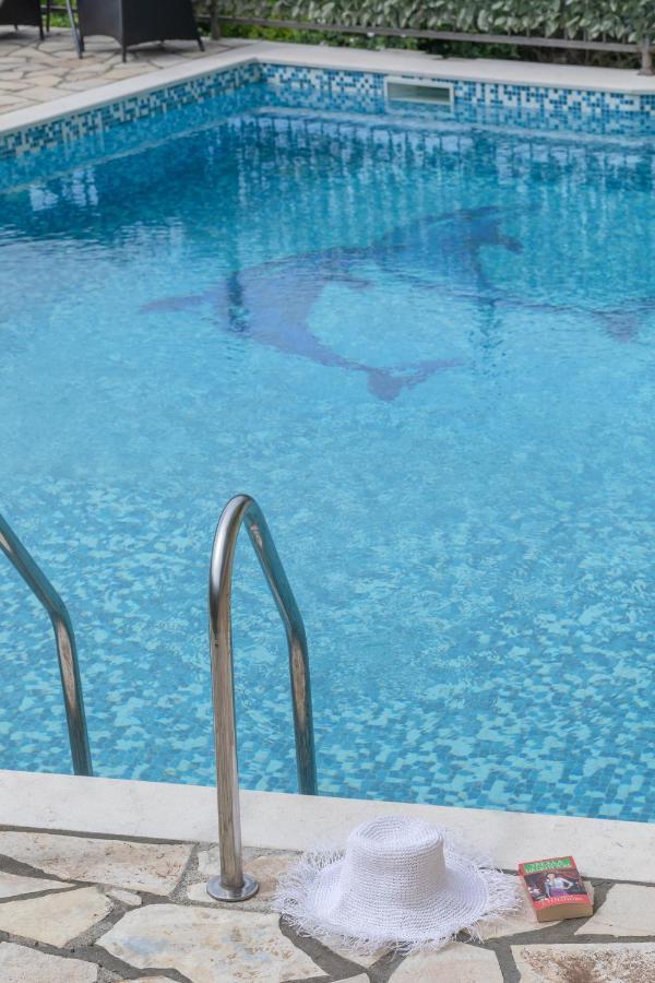 Villa Montenegrina Petrovac ภายนอก รูปภาพ