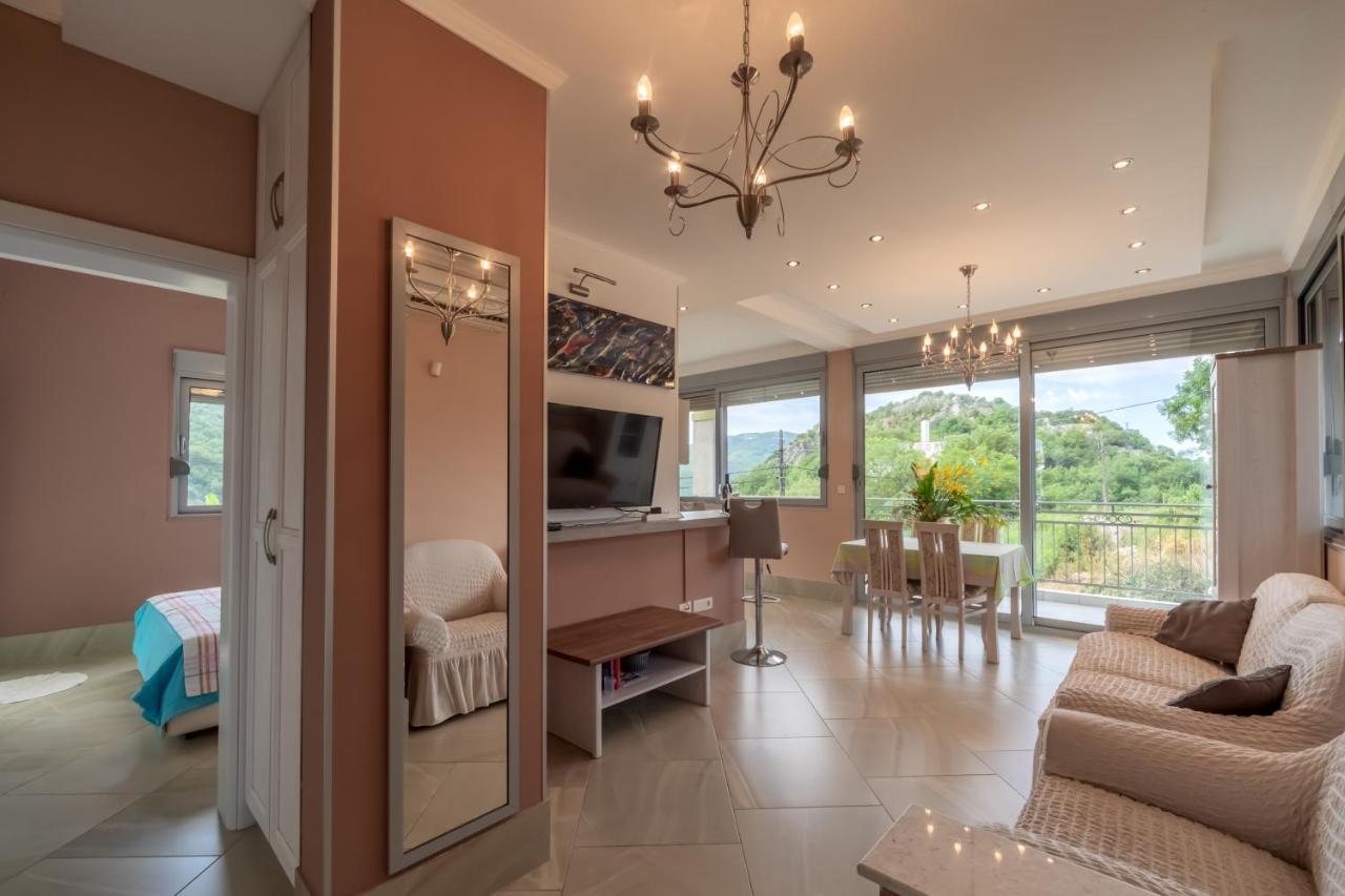 Villa Montenegrina Petrovac ภายนอก รูปภาพ
